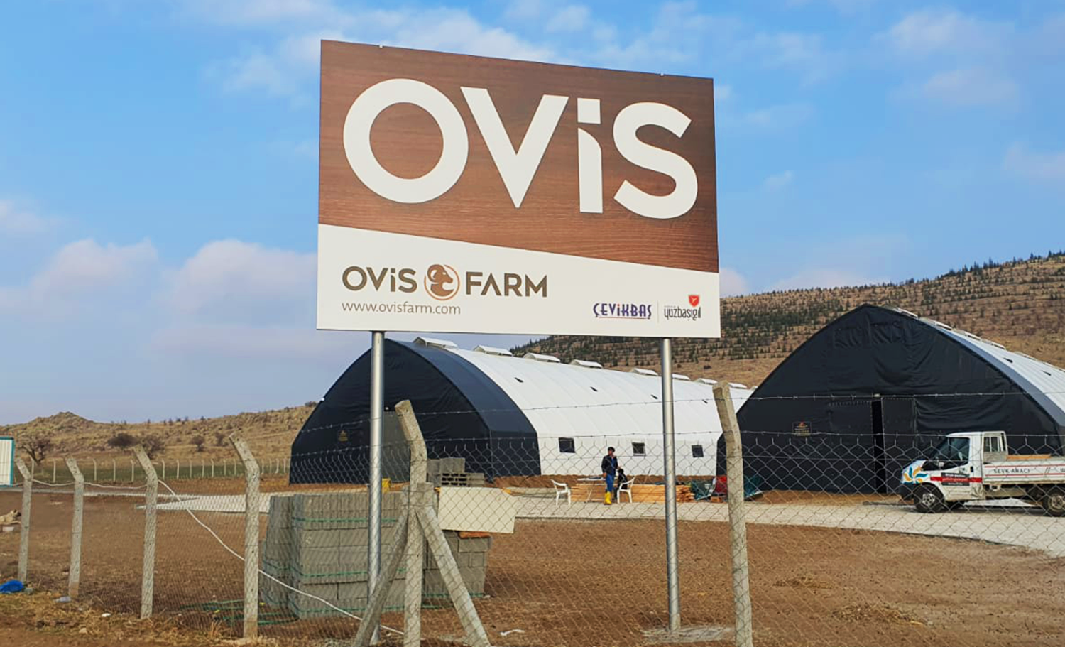 Ovis Farm Tabela Tasarımı - Cephe, Tabela & Billboard Tasarımları